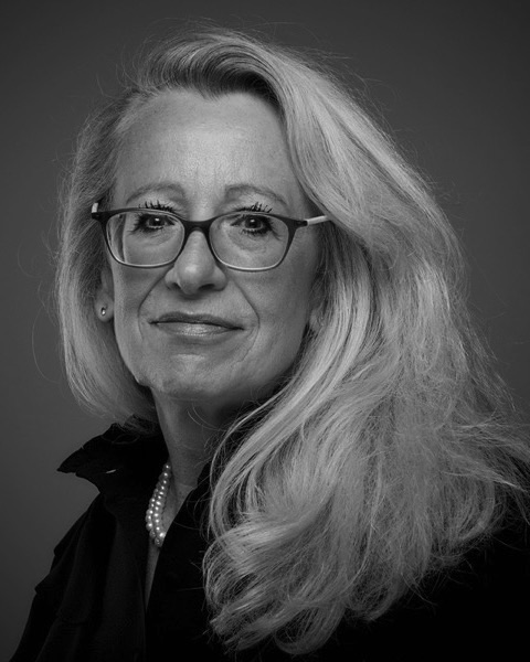 Iona Levine